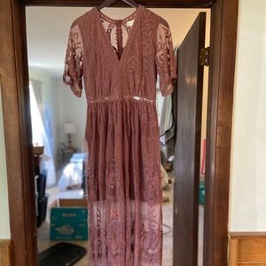 WORN ONCE- Floorlength, lace, mauve dress